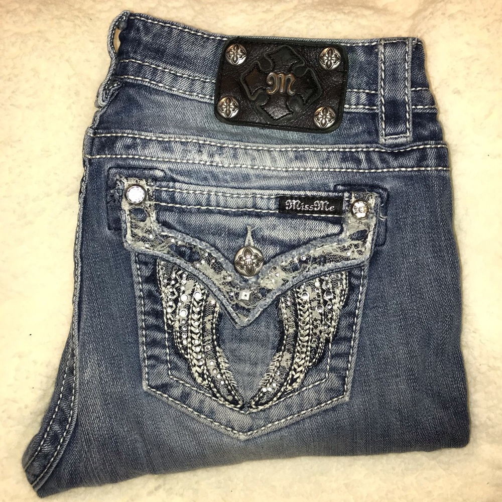 Miss Me Bootcut Jeans | Size 29 | Blinged Pockets